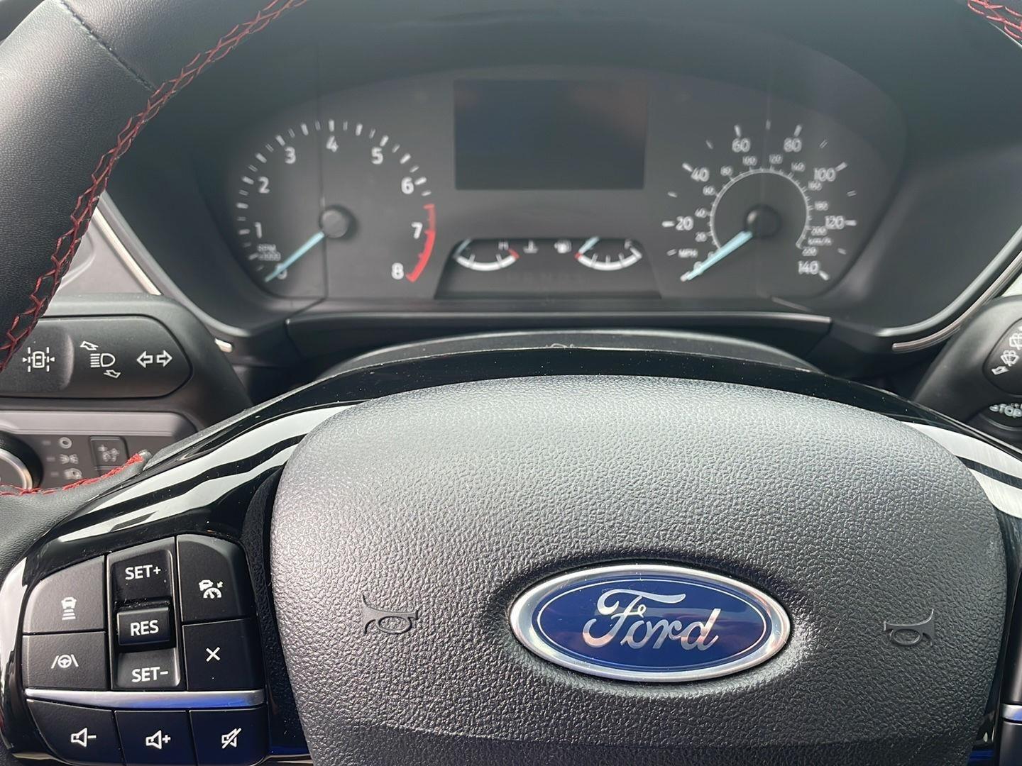 2022 Ford Escape SEL - 6