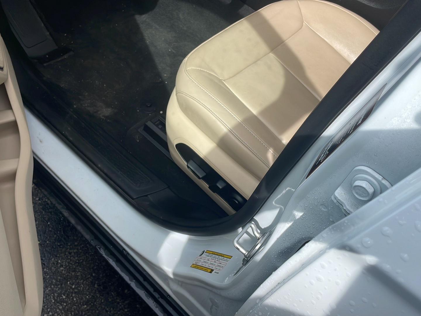 2021 Jeep Grand Cherokee L Limited - 1