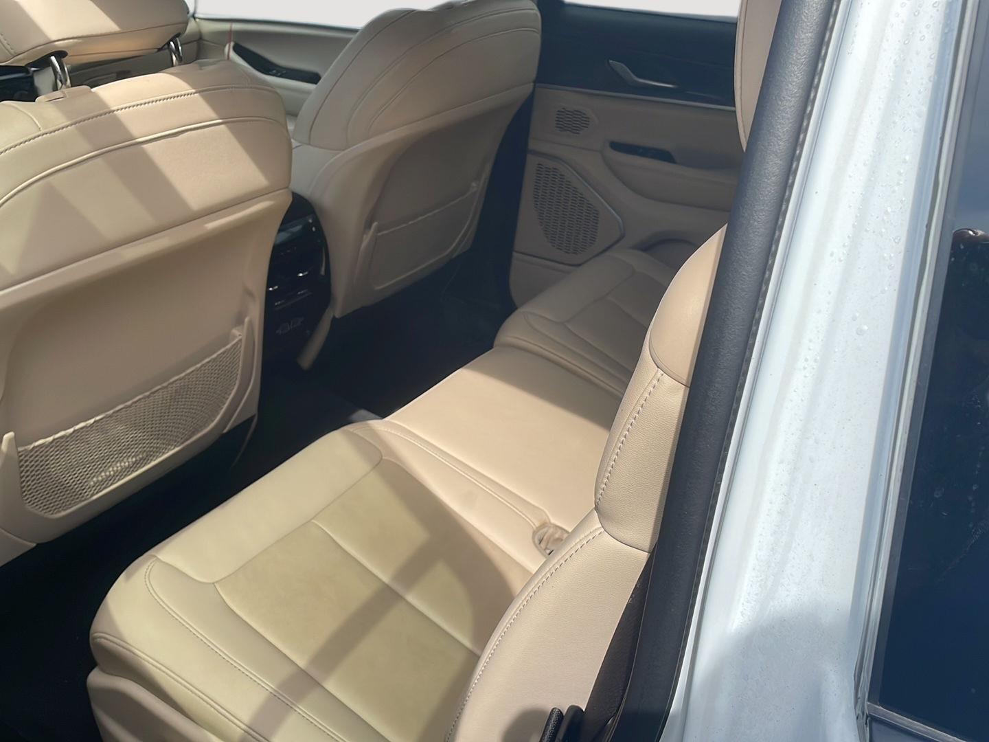 2021 Jeep Grand Cherokee L Limited - 4