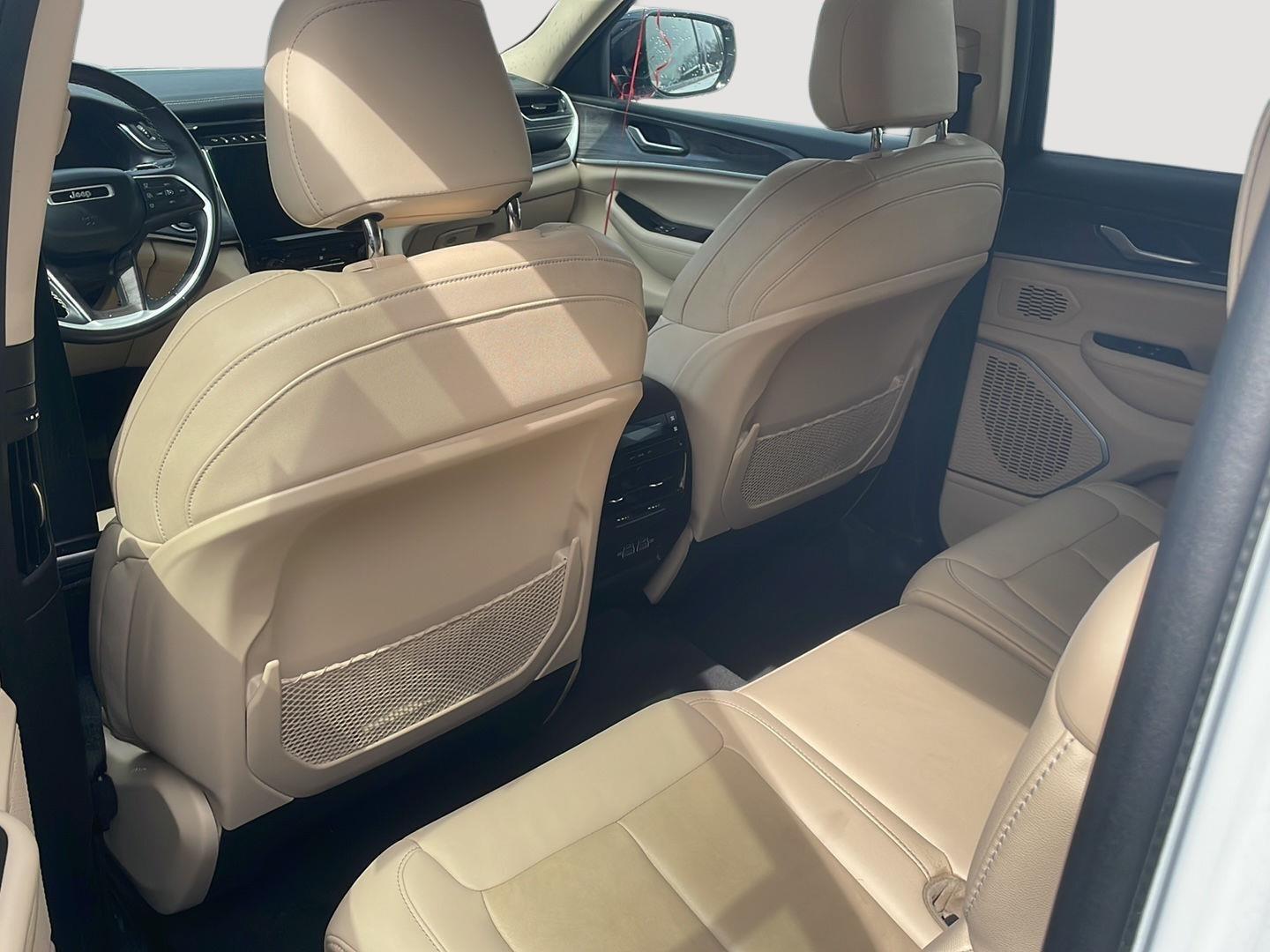 2021 Jeep Grand Cherokee L Limited - 5