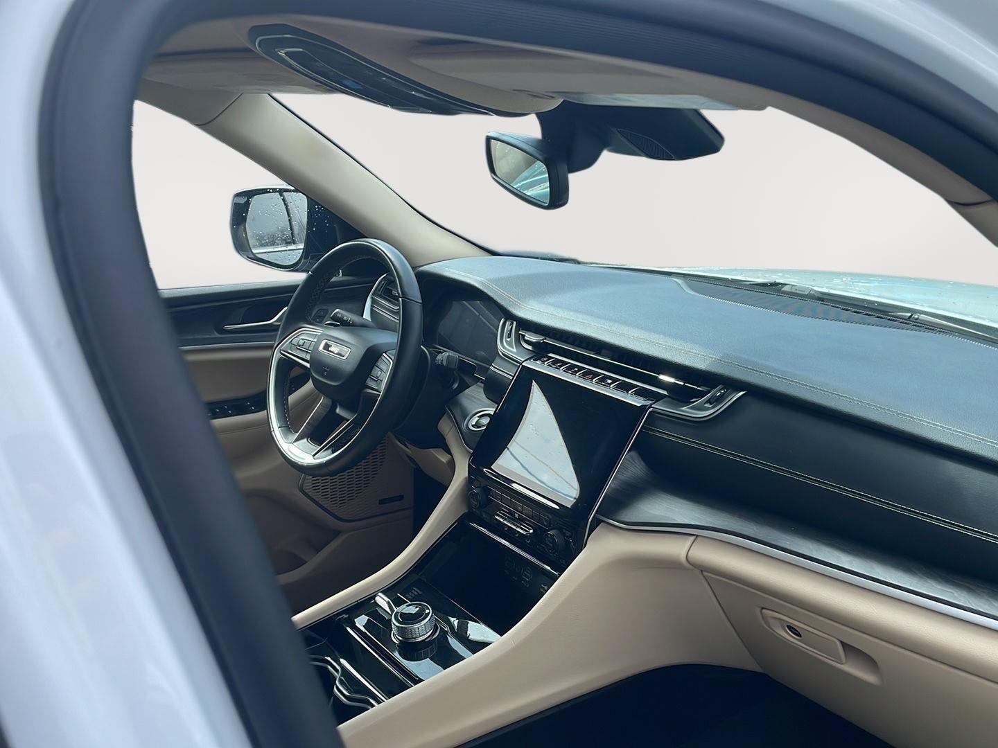 2021 Jeep Grand Cherokee L Limited - 10