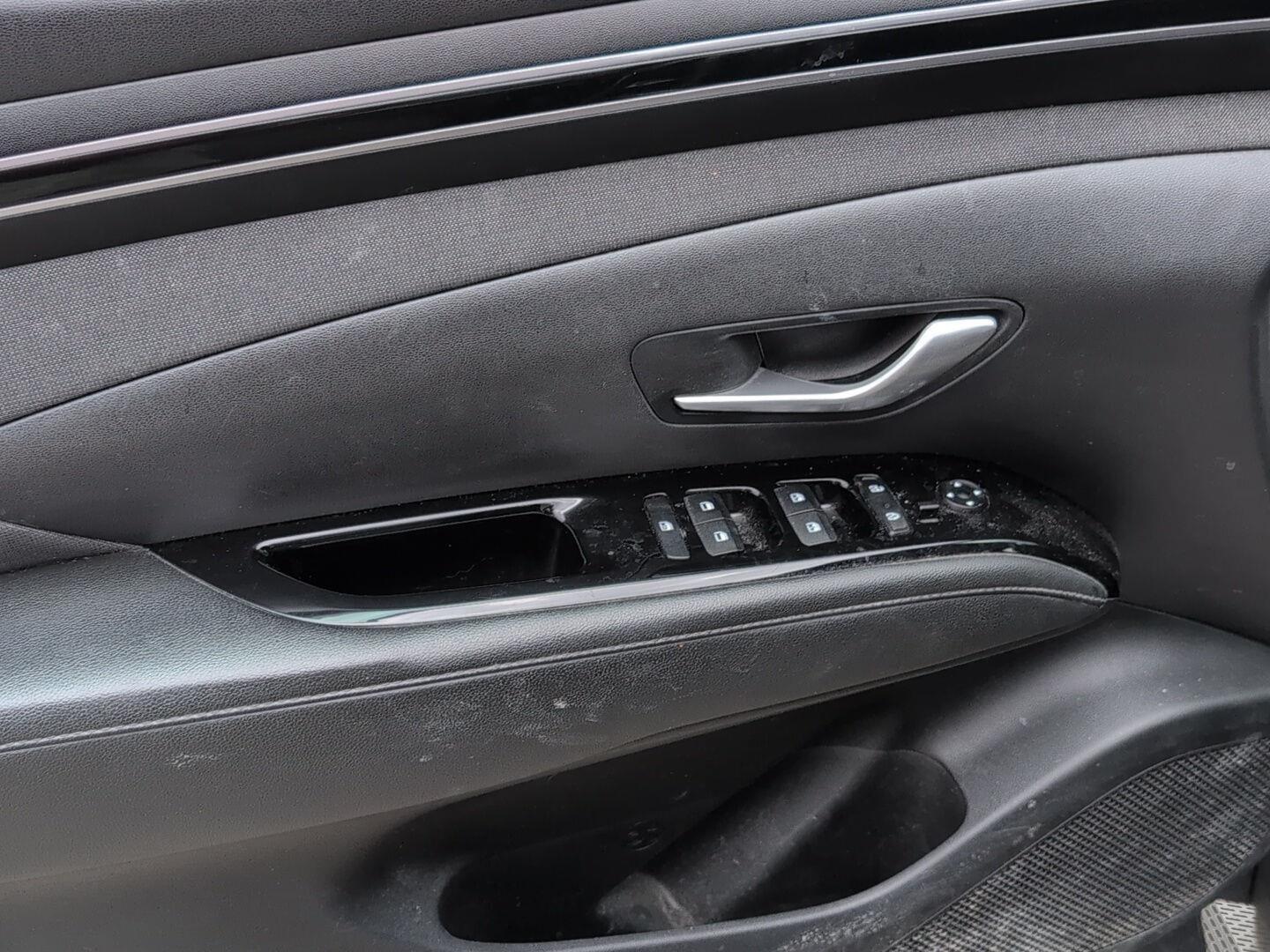 2022 Hyundai Tucson SEL - 7