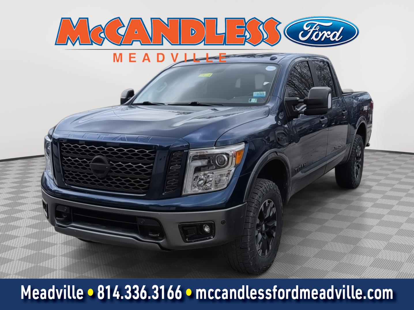 2017 Nissan Titan PRO-4X - 0