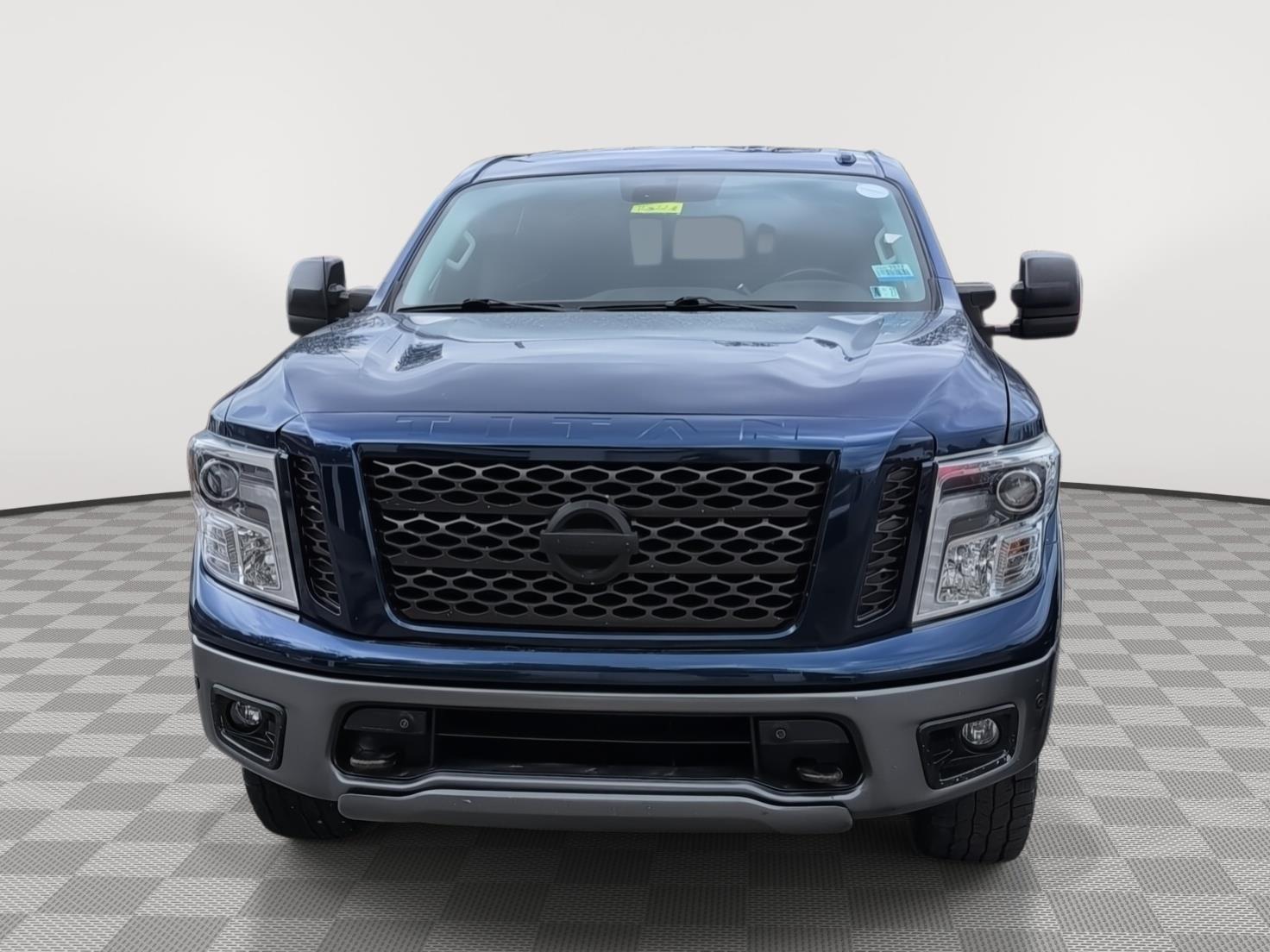 2017 Nissan Titan PRO-4X - 1