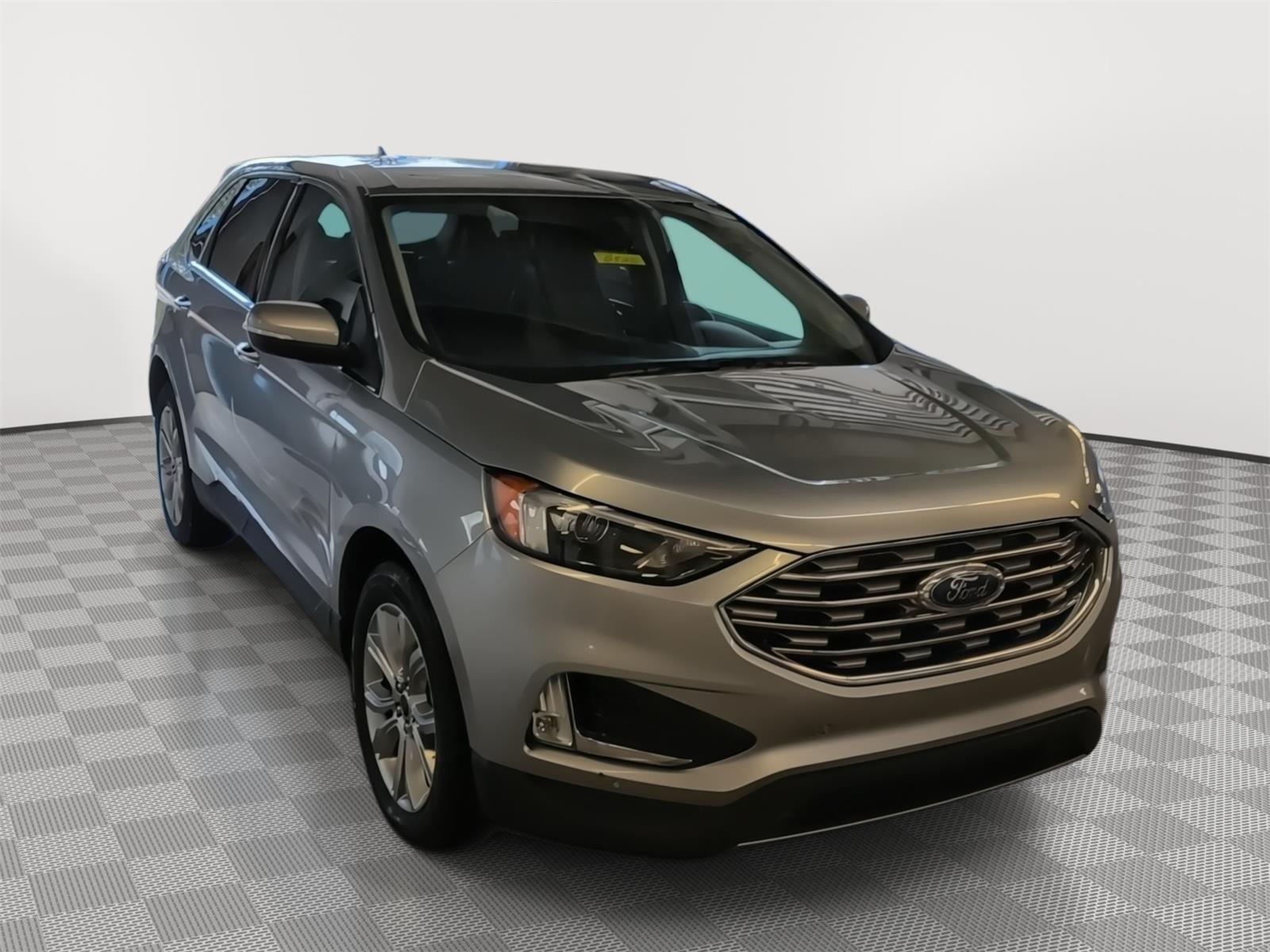 2024 Ford Edge Titanium - 2