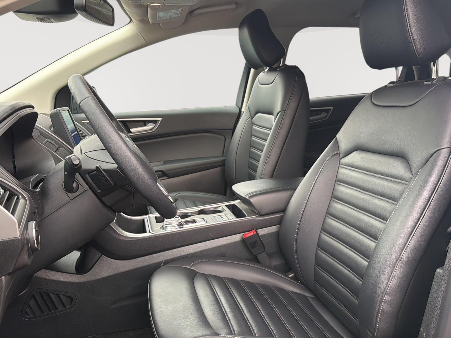 2024 Ford Edge SEL - 10