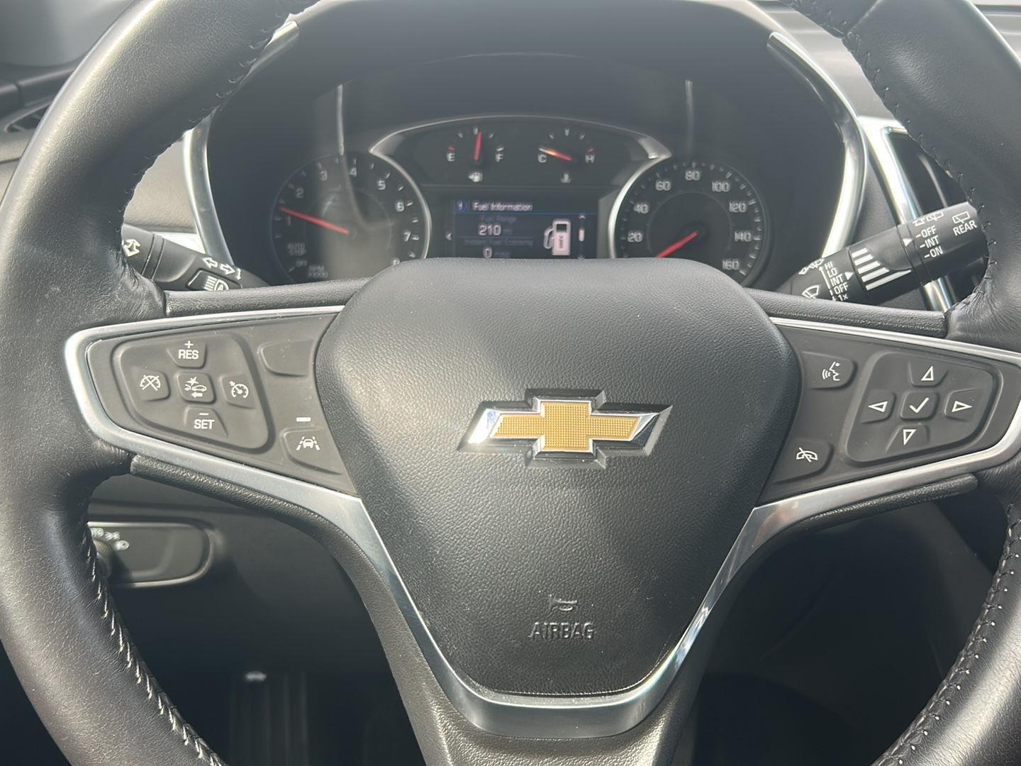 2022 Chevrolet Equinox LT - 11