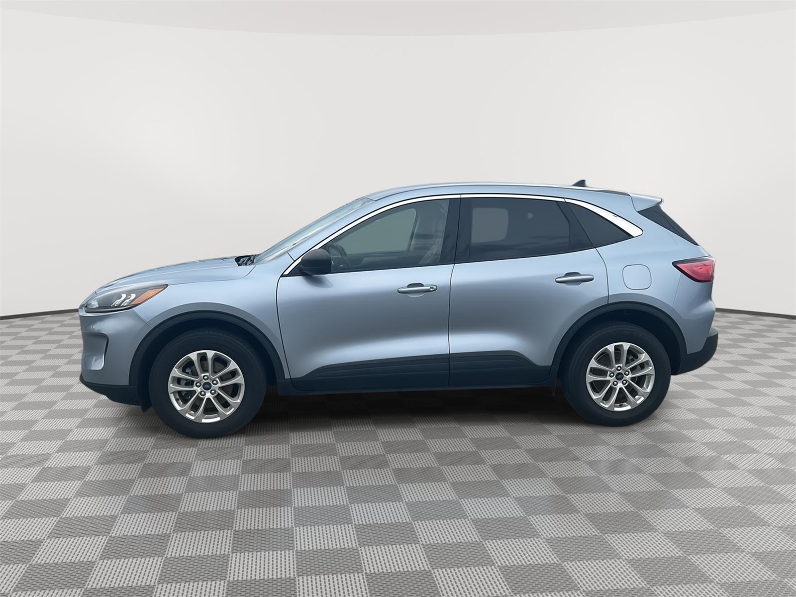 2022 Ford ESCAPE SE Base - 1