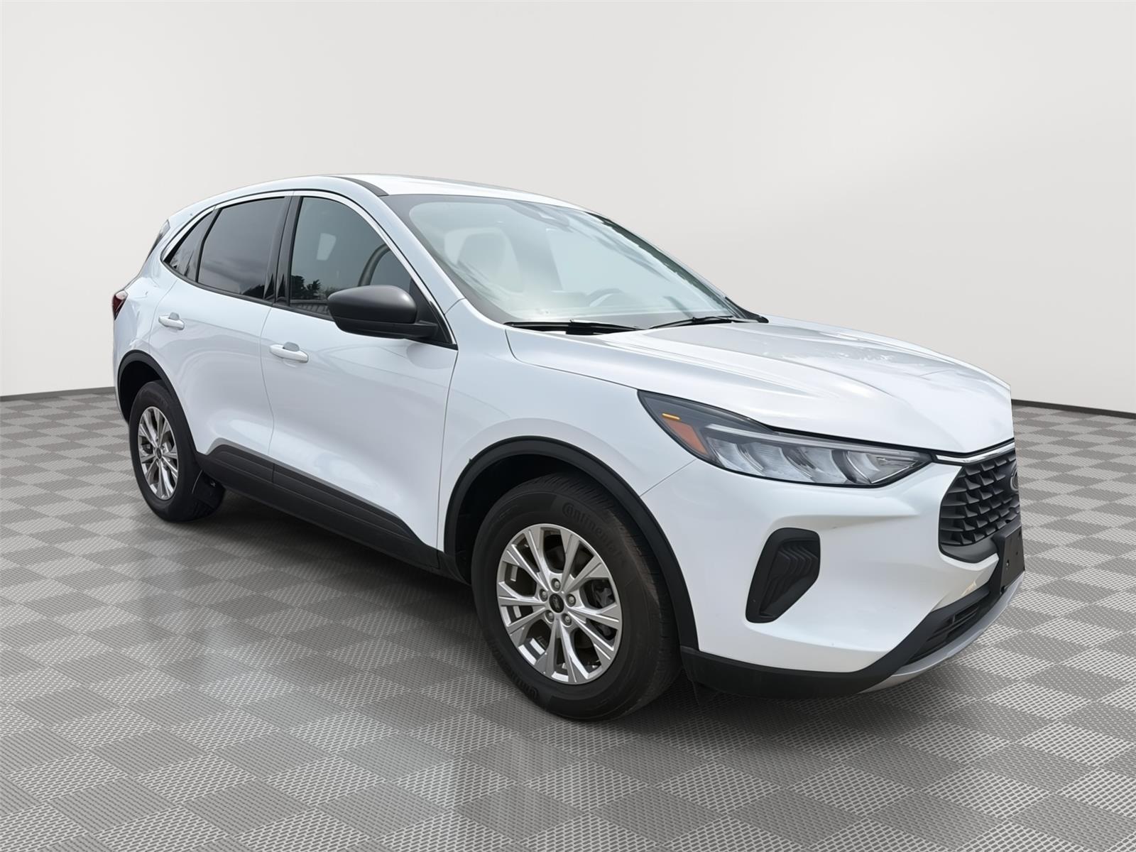 2023 Ford Escape Active - 4