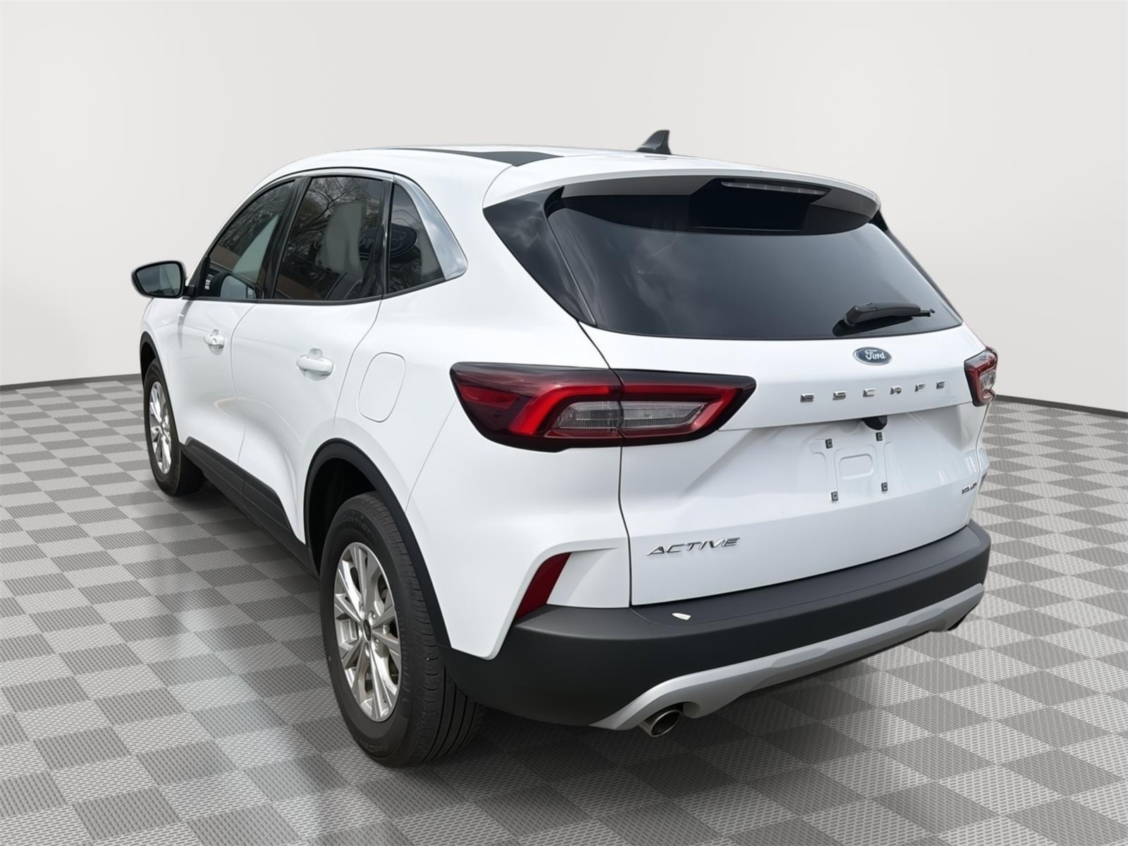 2023 Ford Escape Active - 9