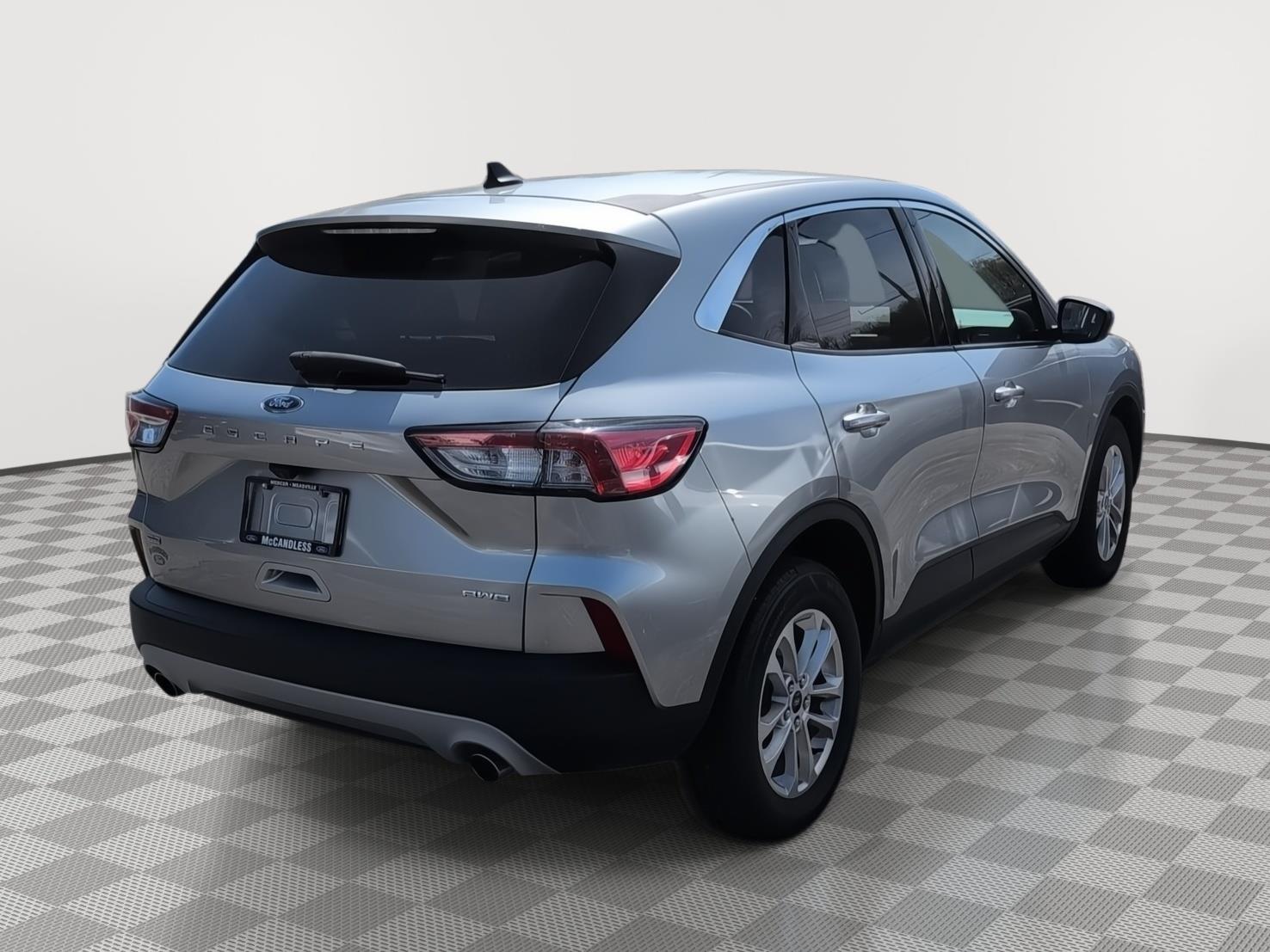 2022 Ford ESCAPE SE Base - 7