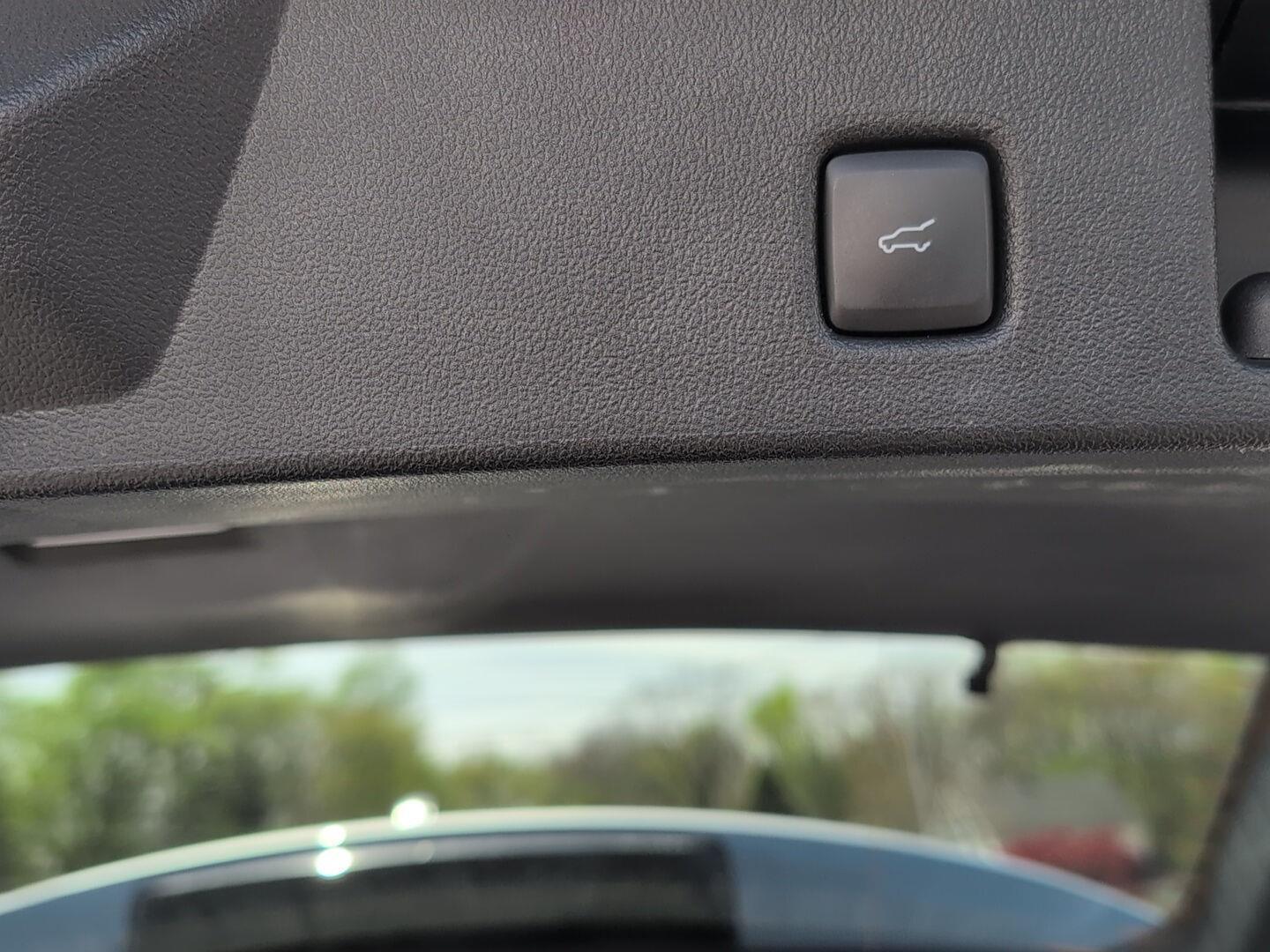 2022 Ford ESCAPE SE Base - 9