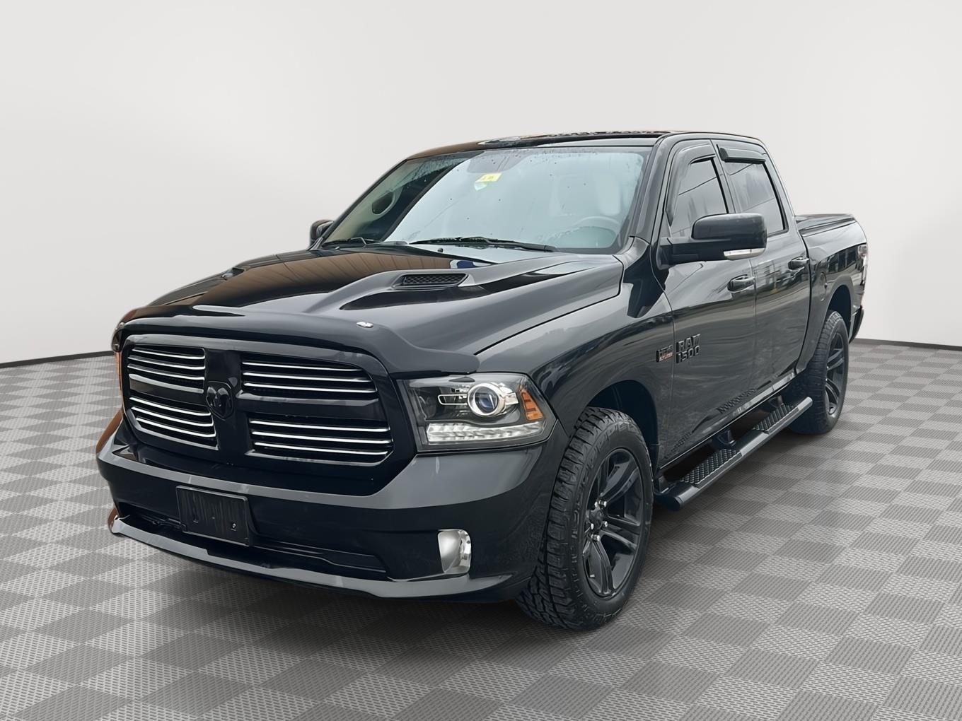 2016 RAM 1500 Sport - 6