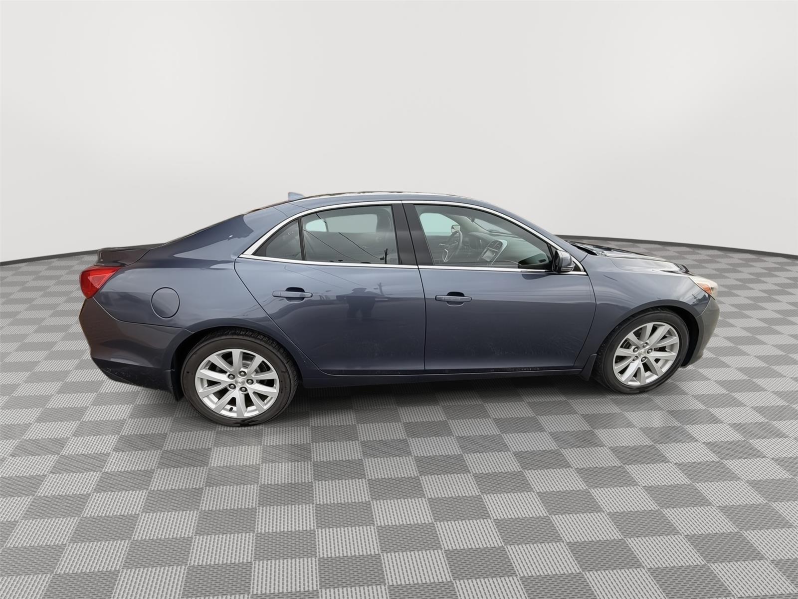 2014 Chevrolet Malibu LT - 5