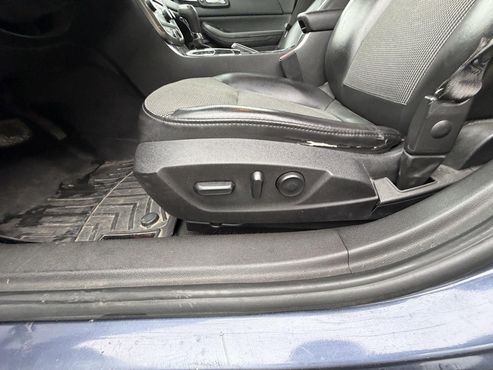 2014 Chevrolet Malibu LT - 11