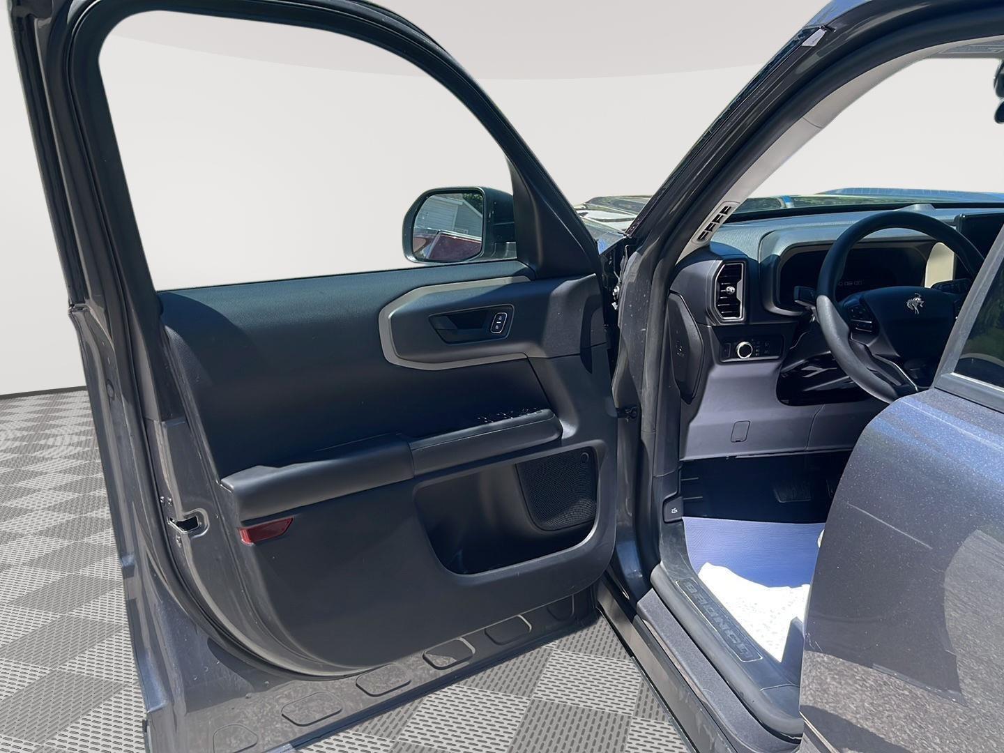 2025 Ford Bronco Sport Big Bend - 8