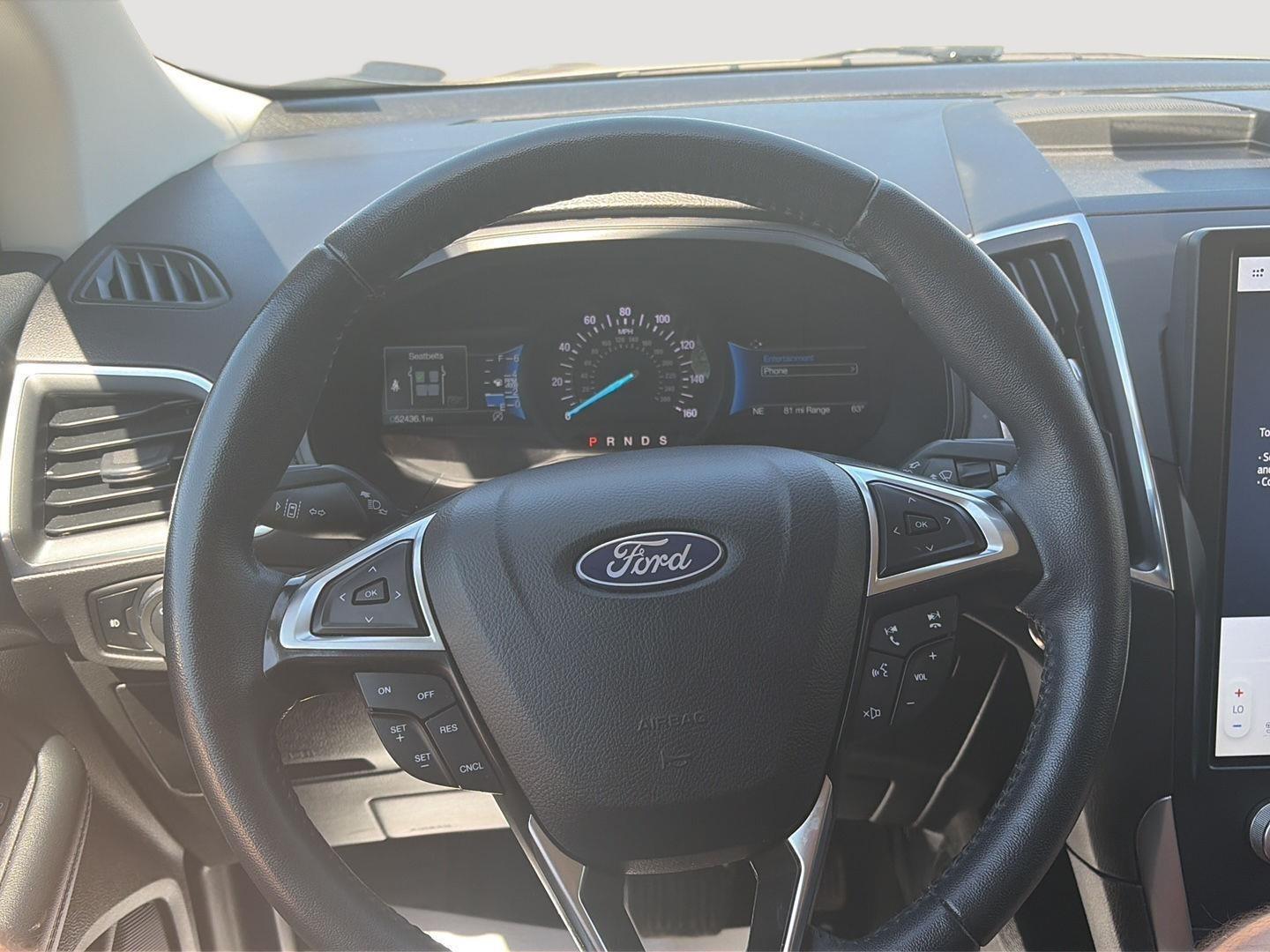 2024 Ford Edge Titanium - 9