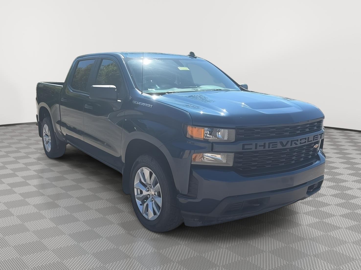 2021 Chevrolet Silverado 1500 Custom - 3