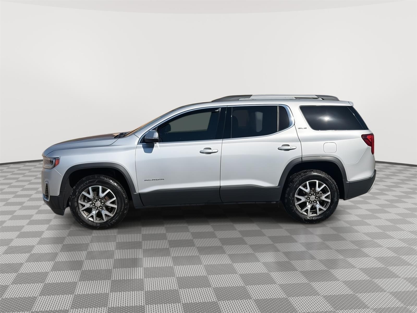 2020 GMC Acadia SLE - 1