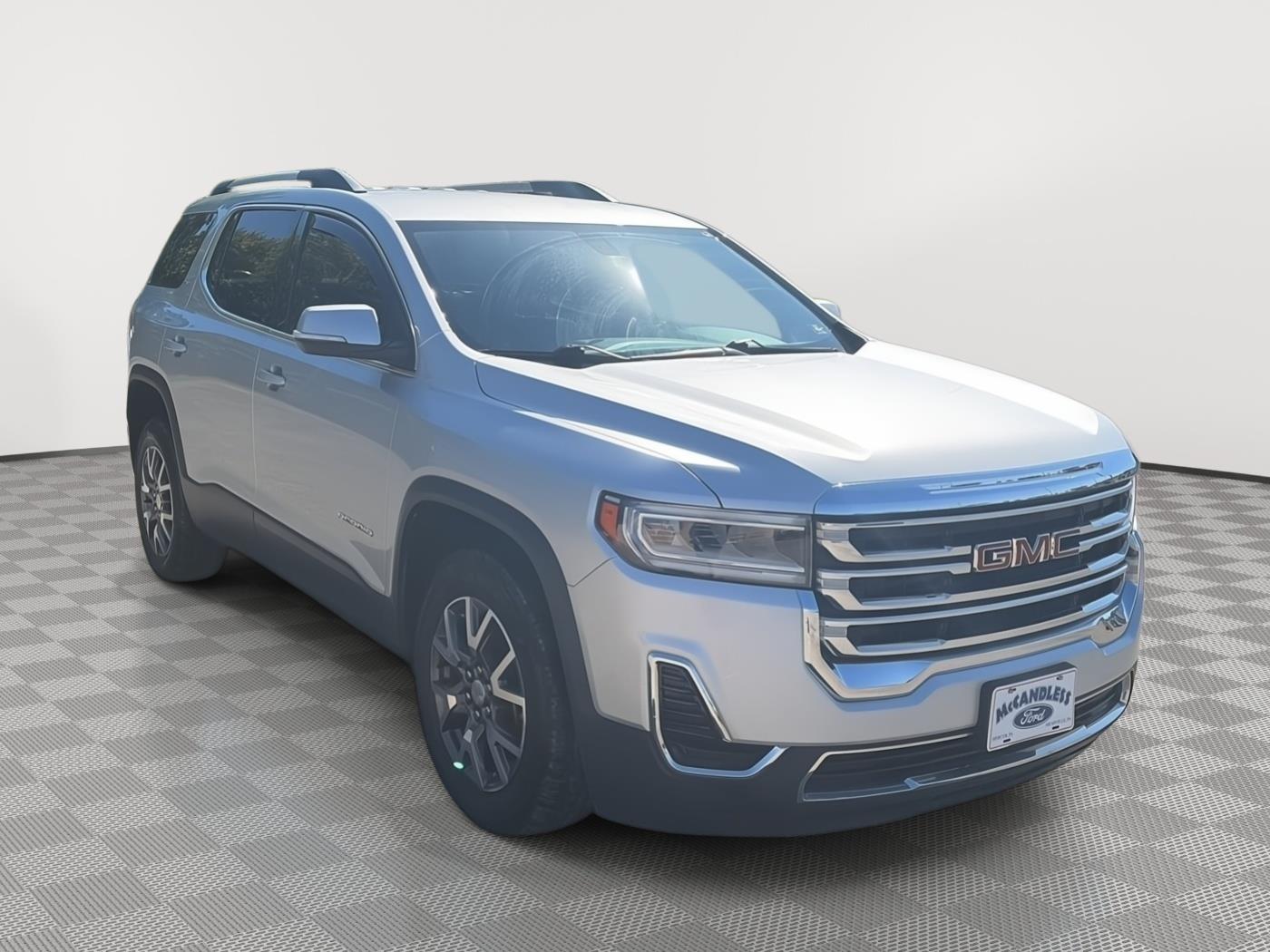 2020 GMC Acadia SLE - 3