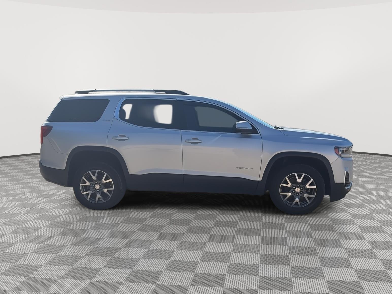 2020 GMC Acadia SLE - 5