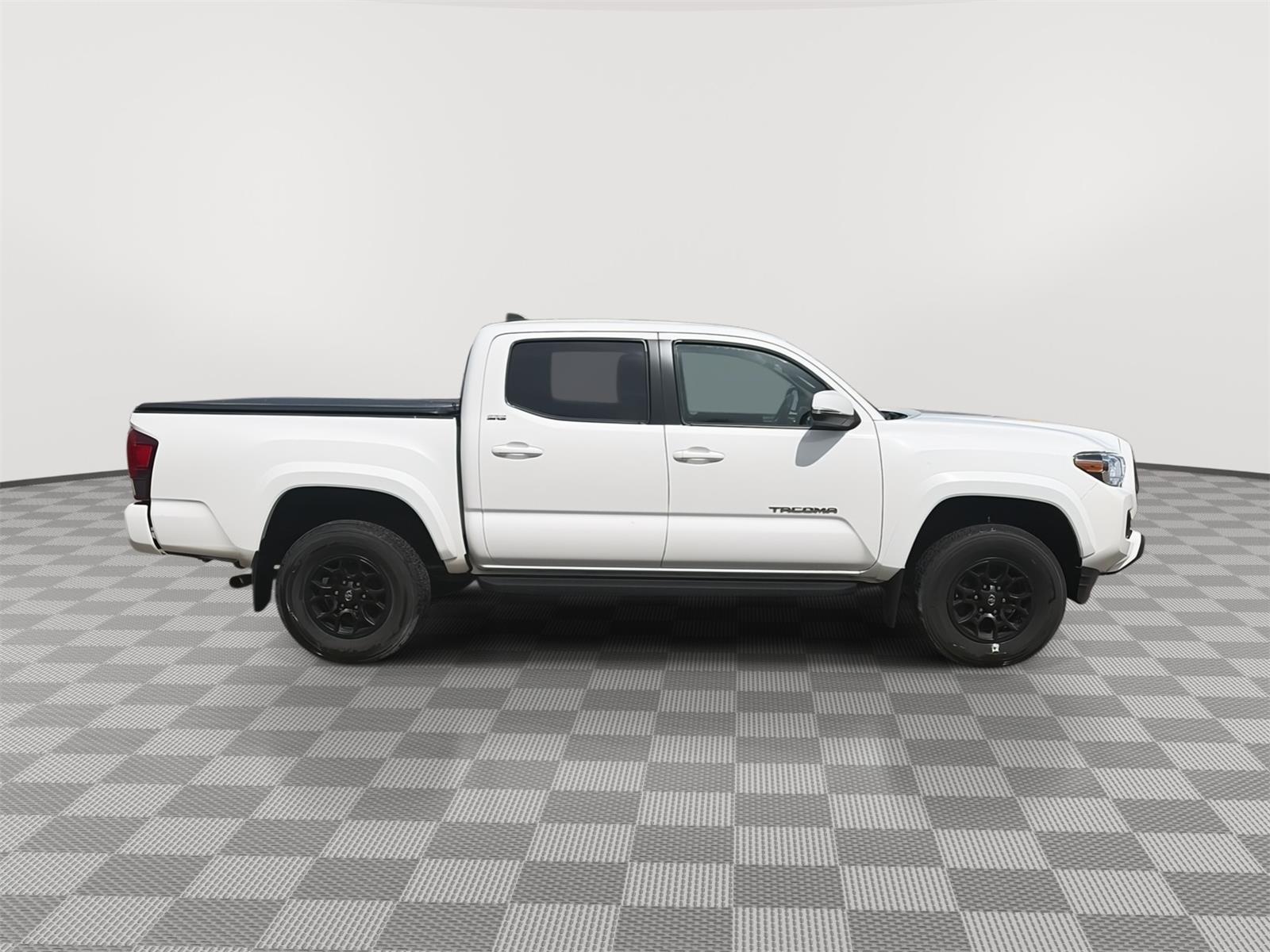 2022 Toyota Tacoma Base - 8