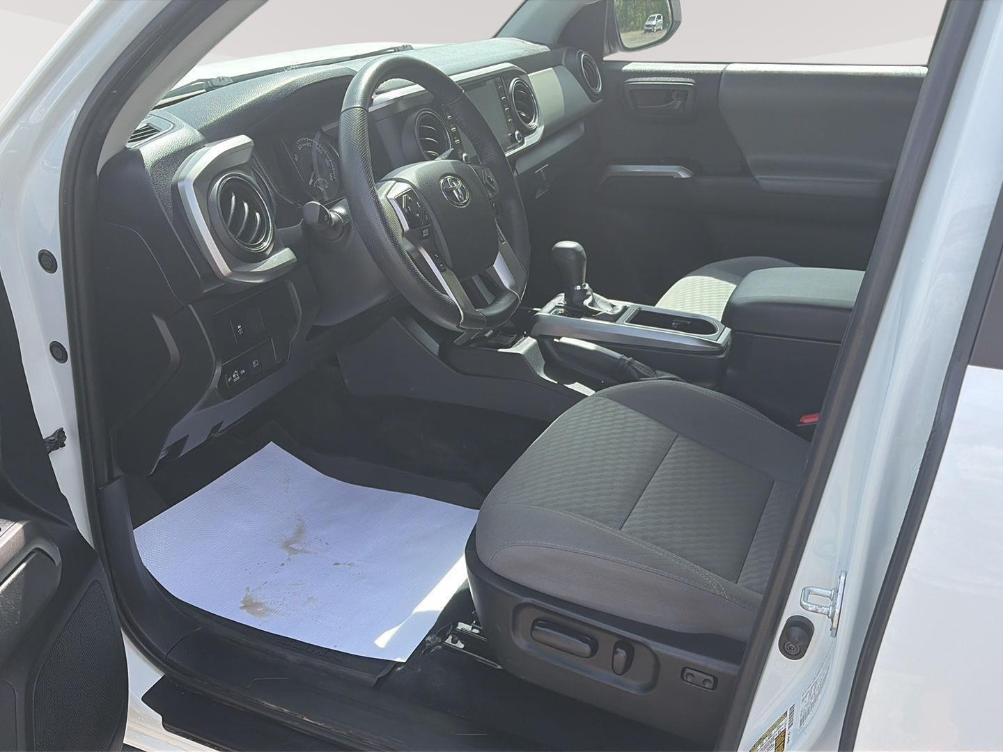 2022 Toyota Tacoma Base - 9