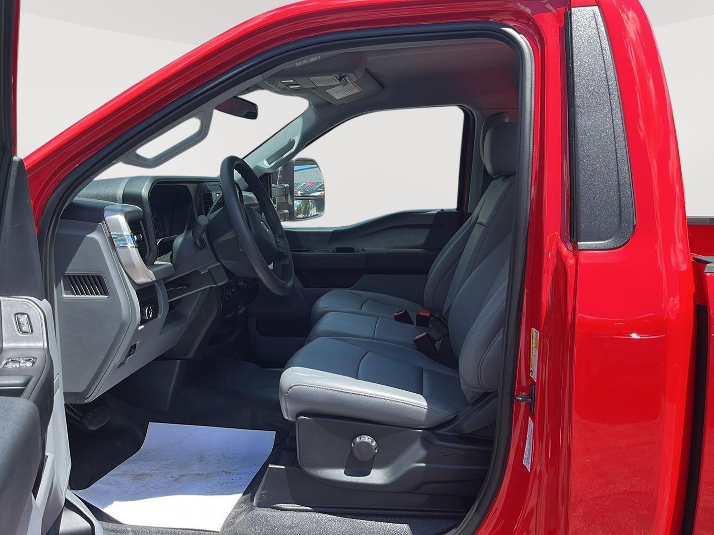 2026 Ford Super Duty F-250 SRW XL - 11