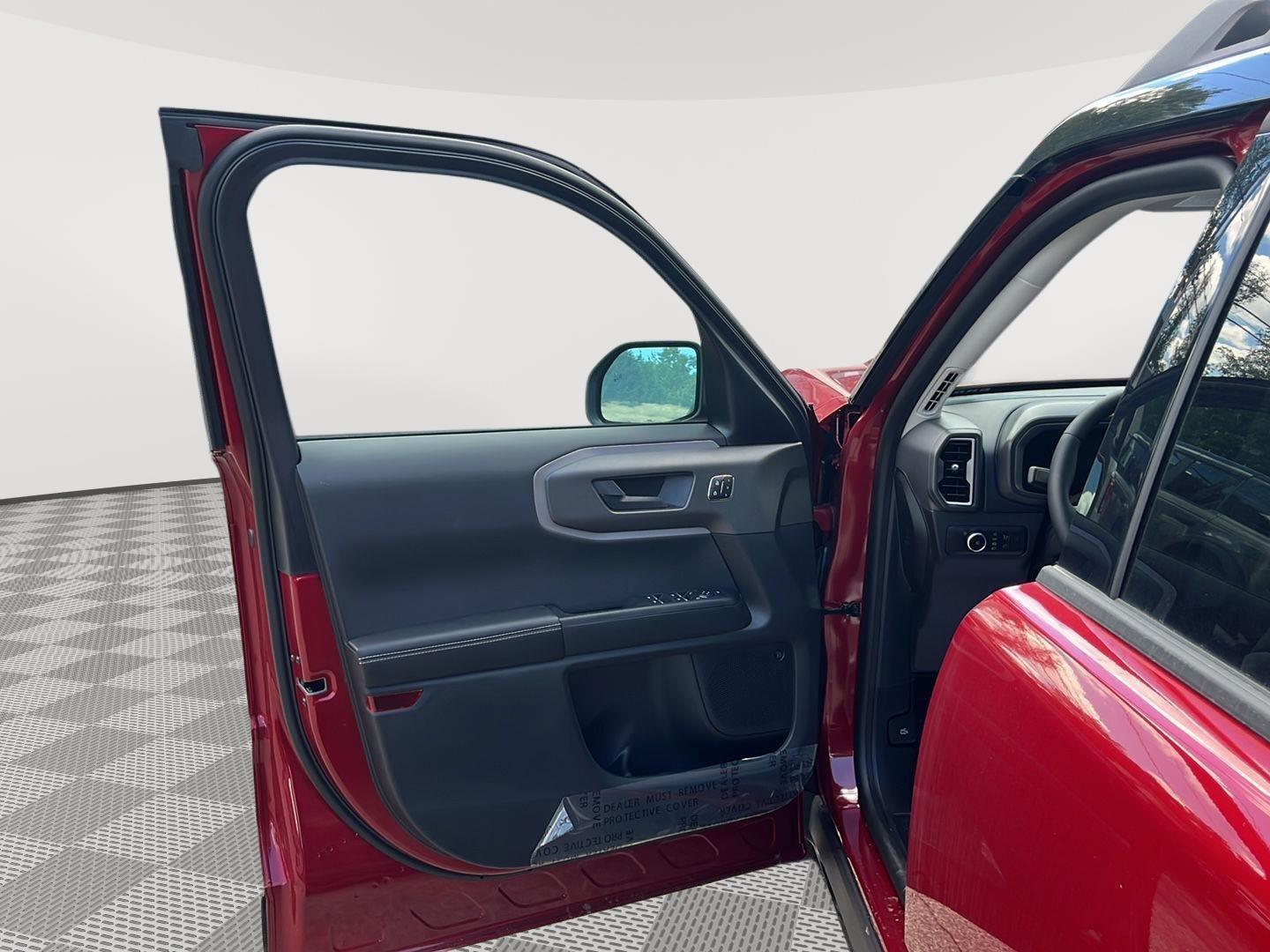 2026 Ford Bronco Sport Outer Banks - 9