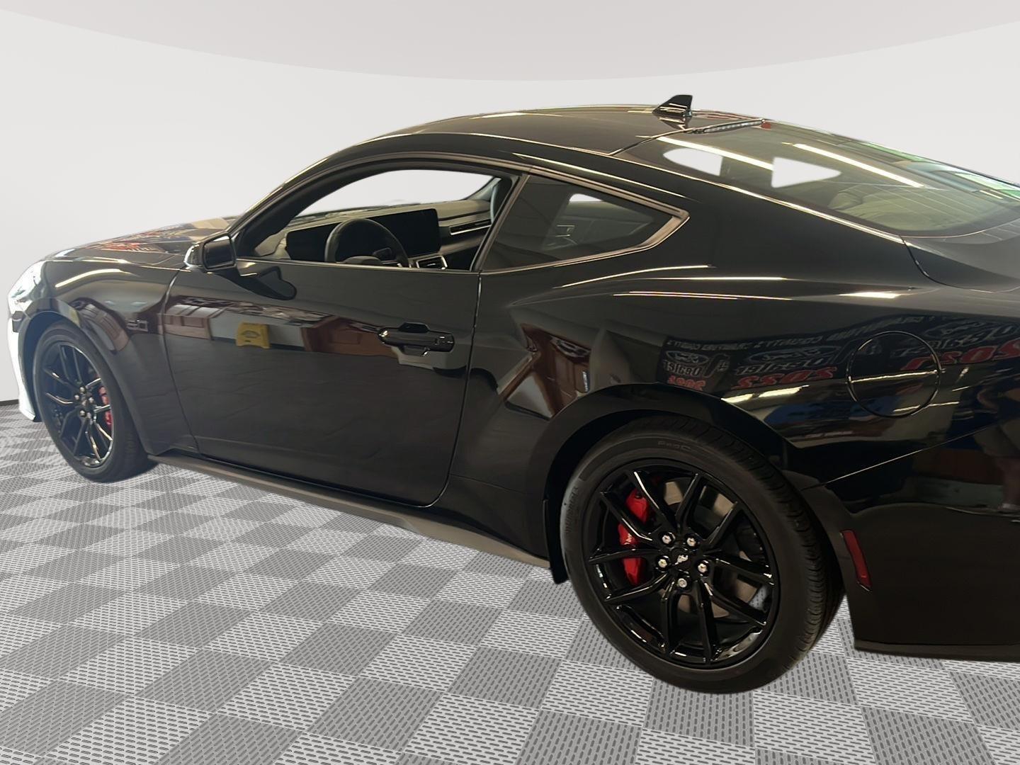 2025 Ford Mustang GT Premium - 1