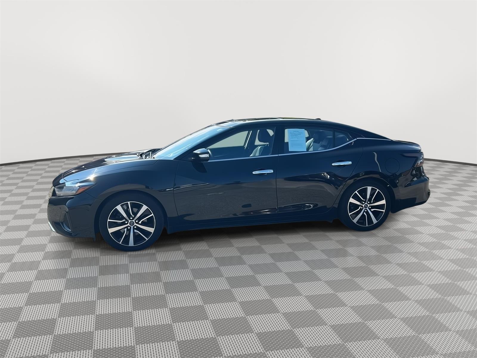 2023 Nissan Maxima Sl Base - 1