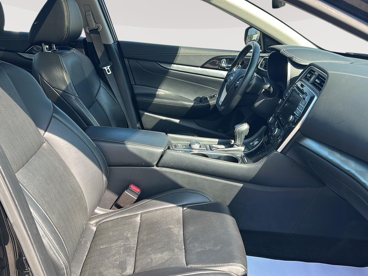 2023 Nissan Maxima Sl Base - 11