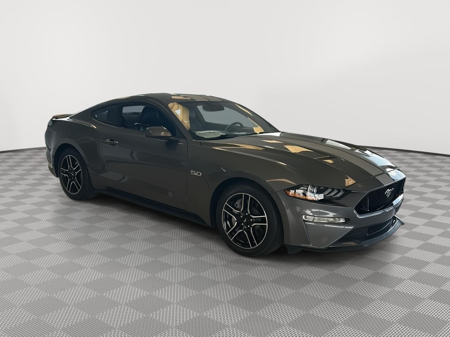 2021 Ford Mustang photo 24 of 27