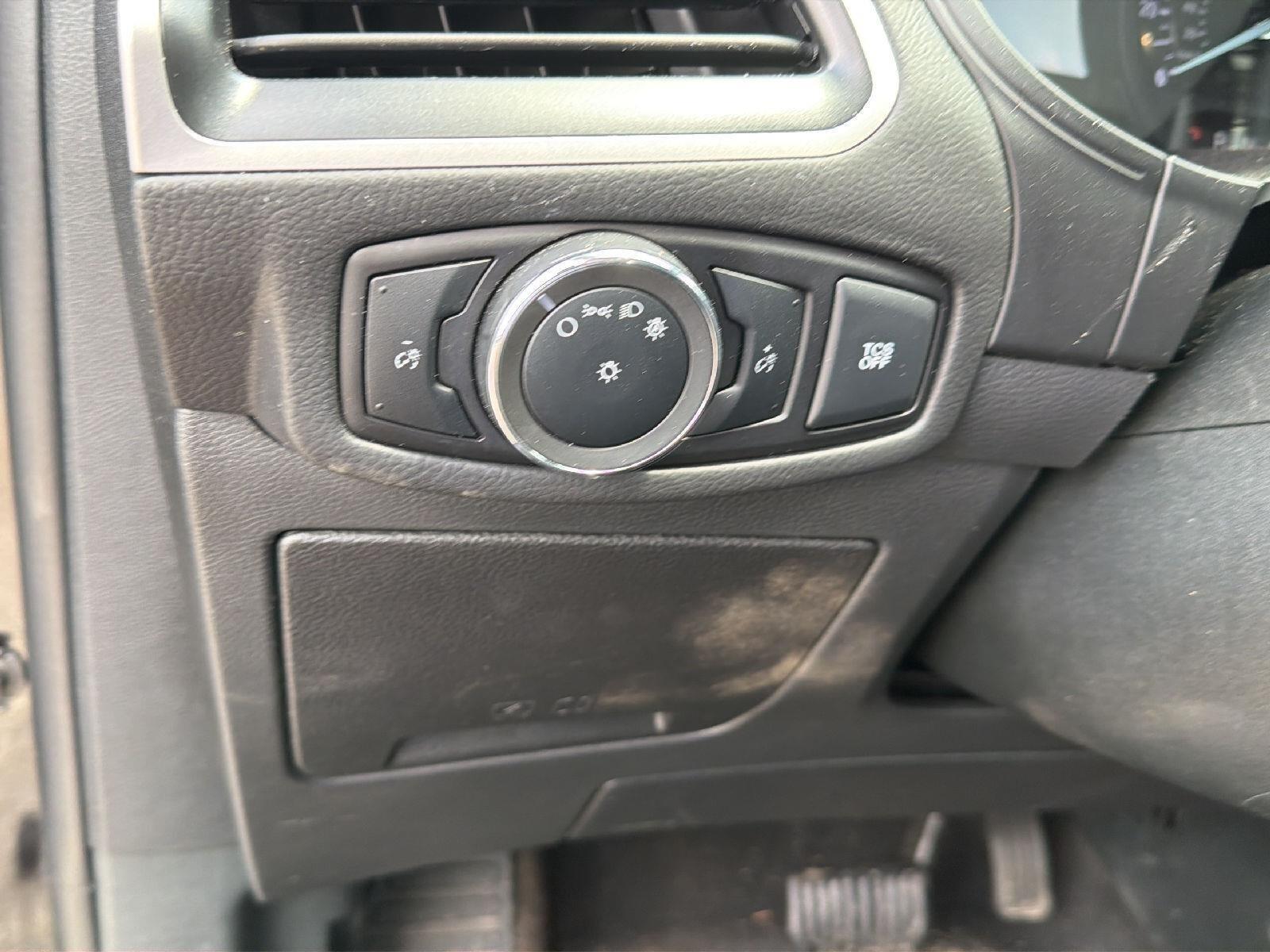 2024 Ford Edge SEL - 10