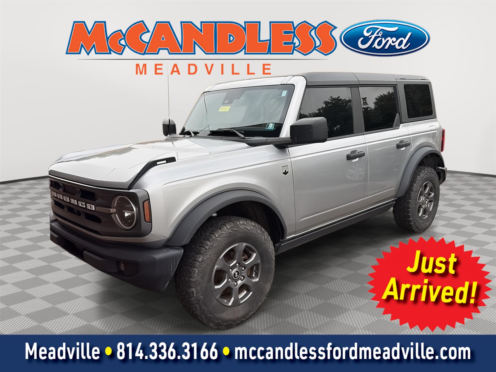 Iconic Silver 2023 Ford Bronco SUV / Crossover Four-Wheel Drive Automatic