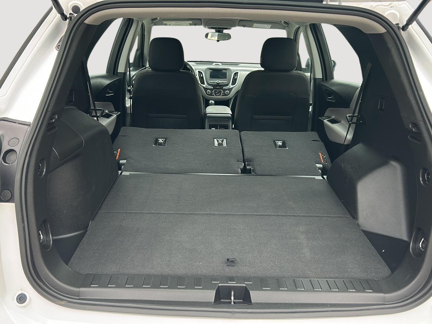 2024 Chevrolet Equinox LT - 11