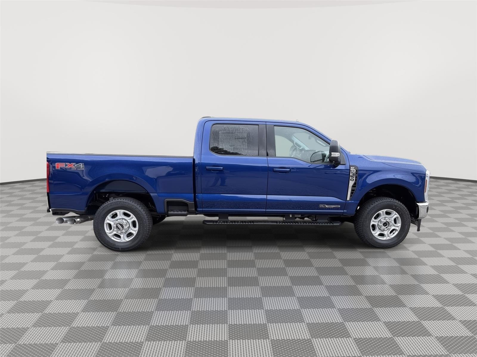 2026 Ford Super Duty F-350 Srw XLT - 5