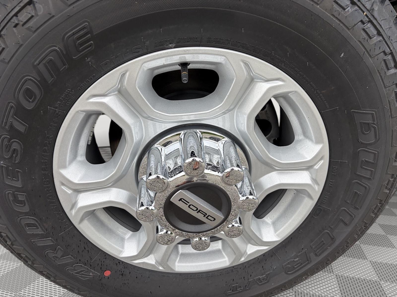 2026 Ford Super Duty F-350 Srw XLT - 9