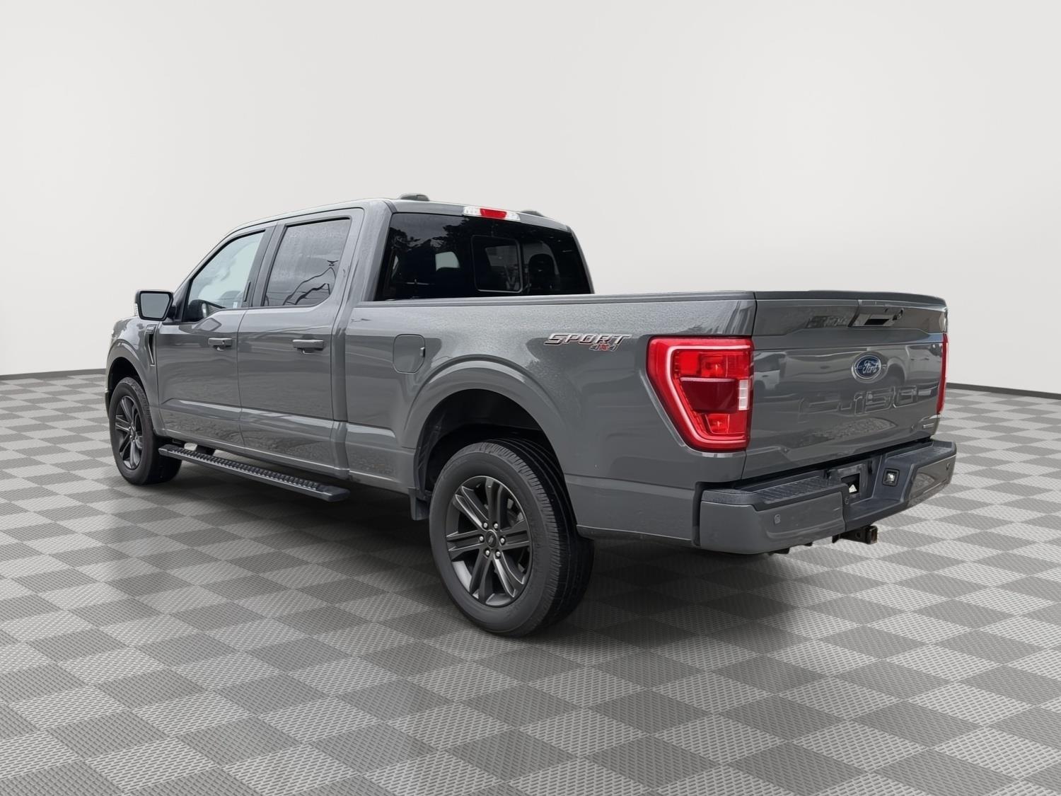 2021 Ford F-150 photo 3 of 28