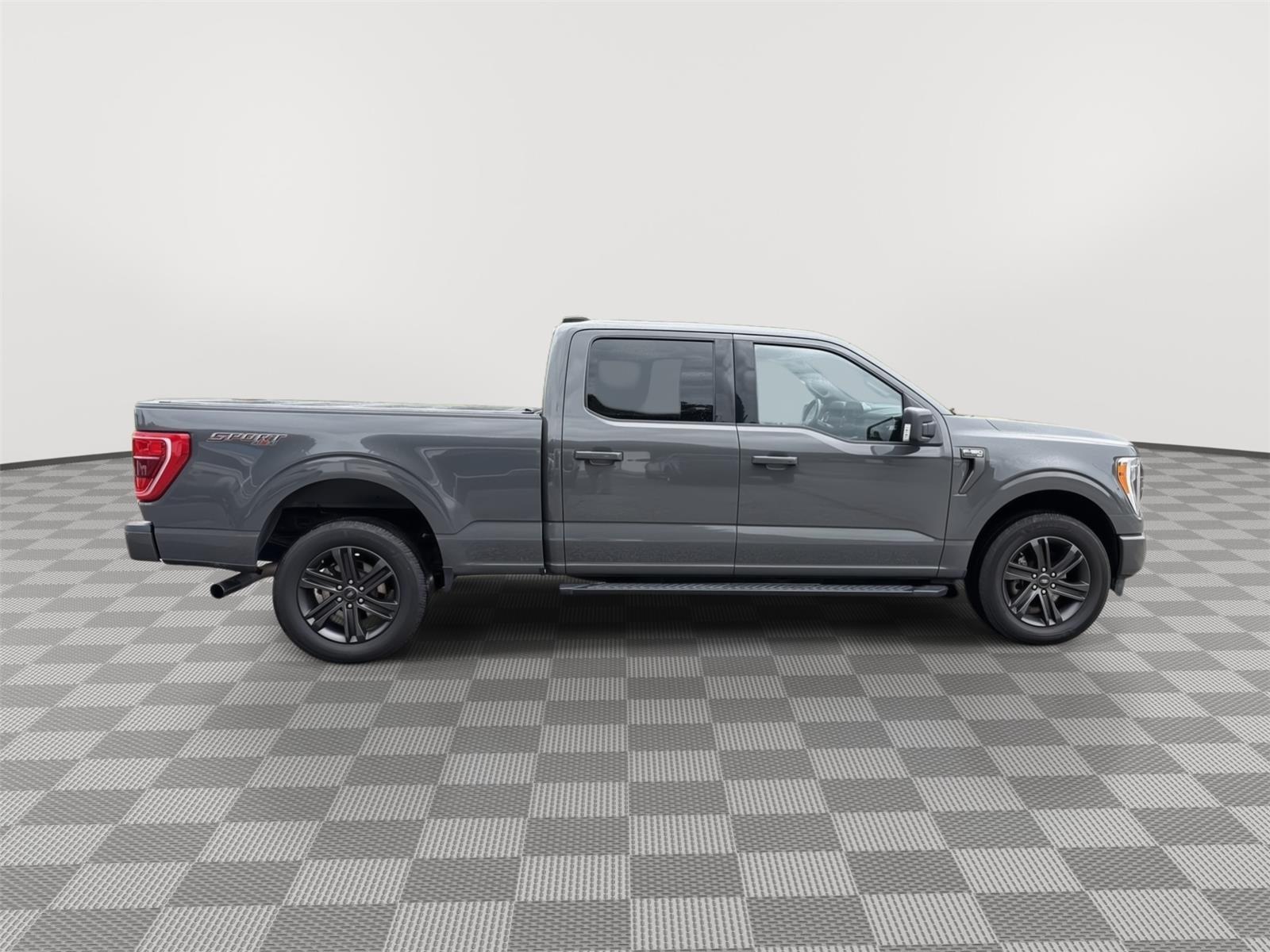 2021 Ford F-150 photo 6 of 28