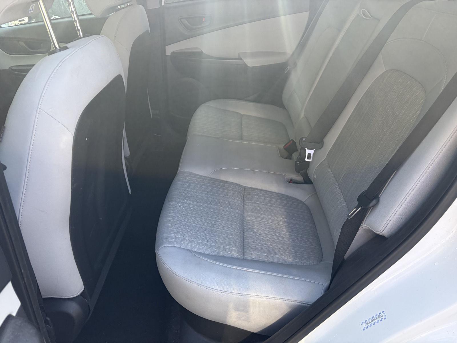 2023 Hyundai Kona photo 15 of 18