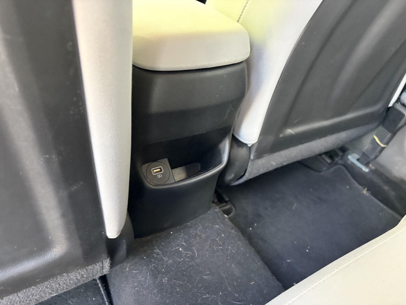 2023 Hyundai Kona photo 16 of 18