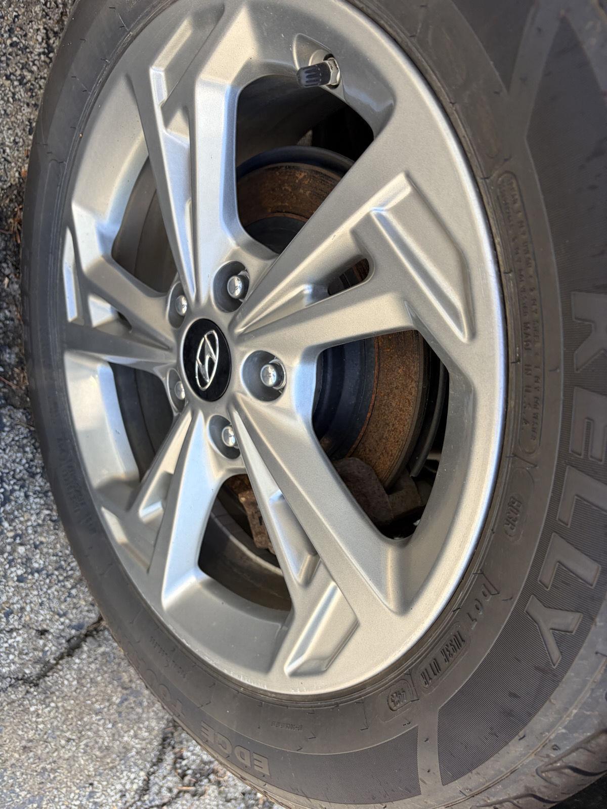 2023 Hyundai Kona photo 17 of 18