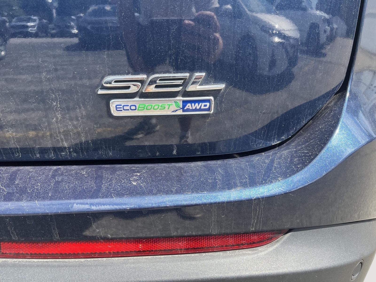2017 Ford Edge photo 8 of 25