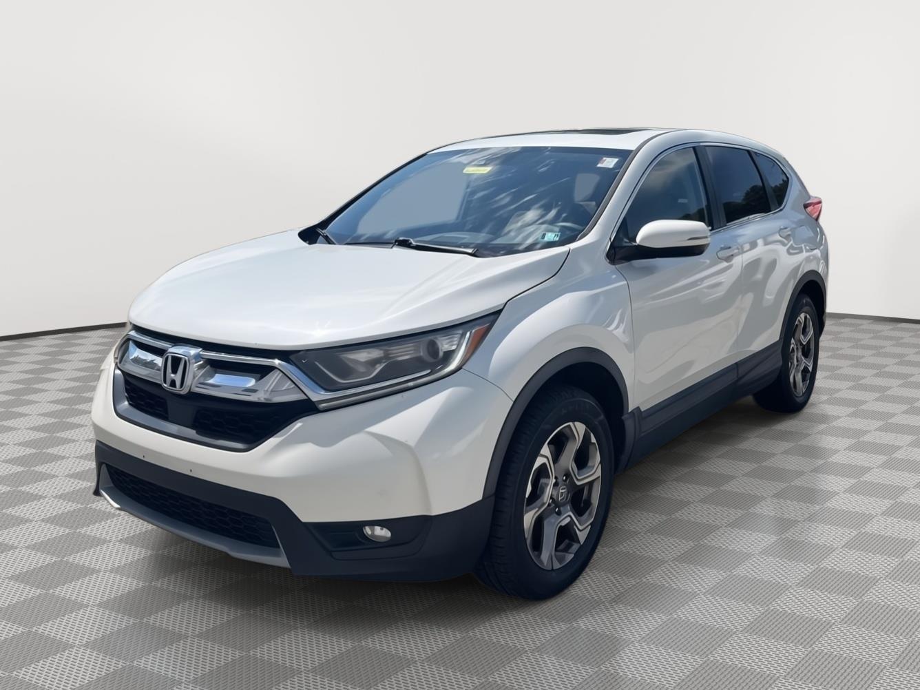 2018 Honda CR-V photo 2 of 24