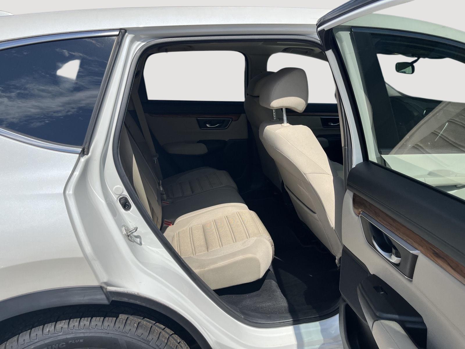 2018 Honda CR-V photo 17 of 24