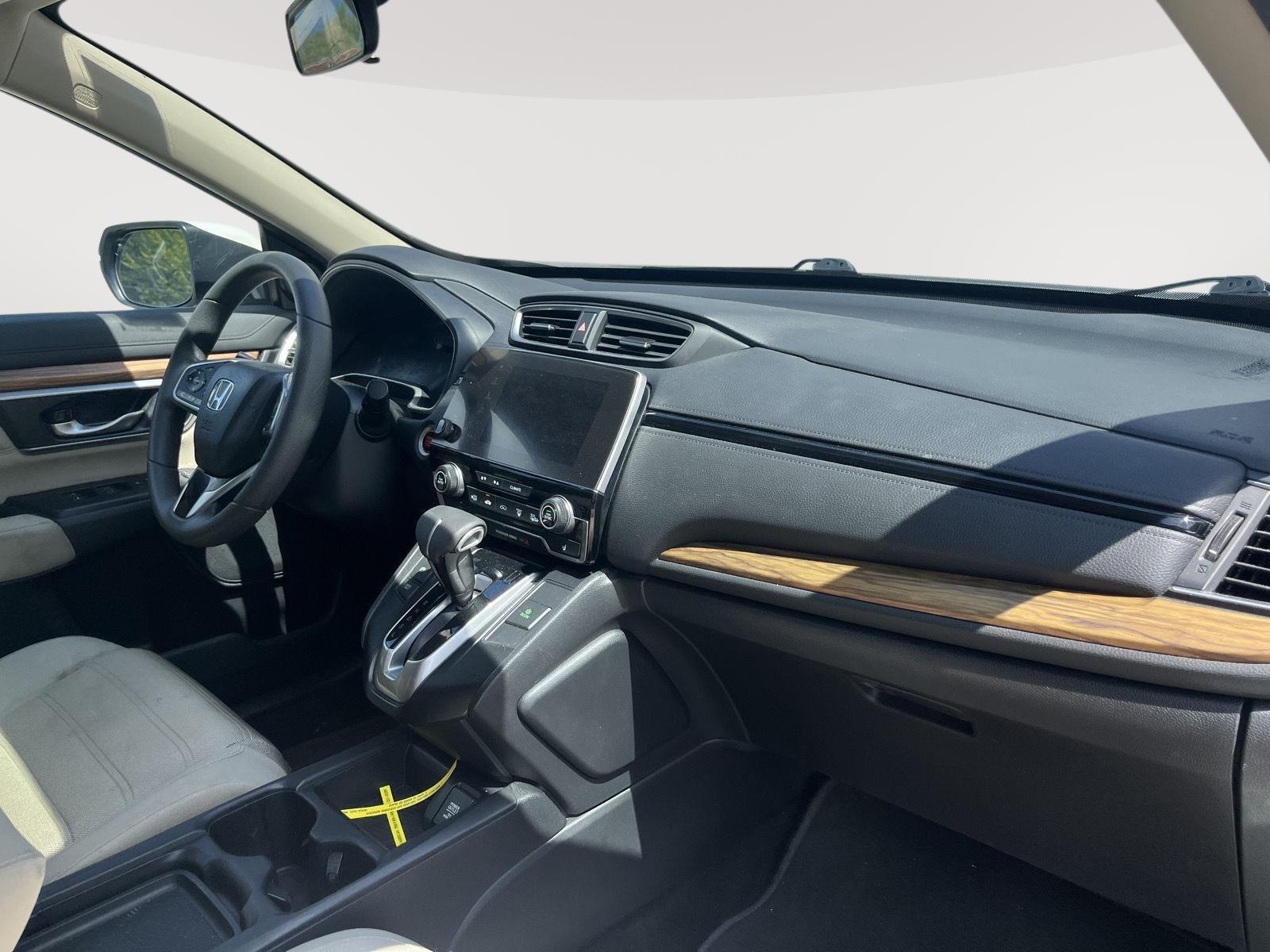 2018 Honda CR-V photo 20 of 24