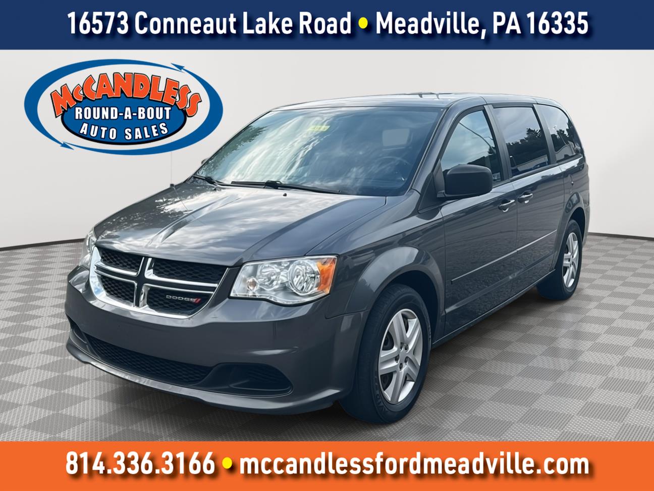 2017 Dodge Grand Caravan Gris (Granite Pearlcoat) Minivan Tracción delantera 6 velocidades Automática