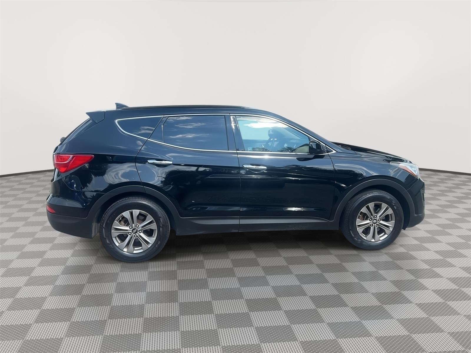 2016 Hyundai Santa Fe Sport photo 6 of 30