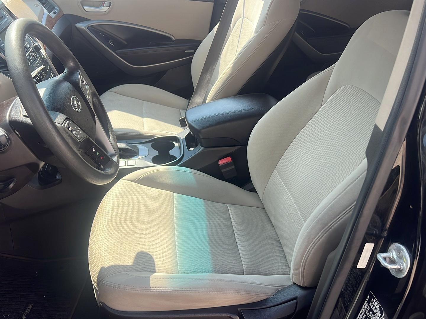 2016 Hyundai Santa Fe Sport photo 22 of 30